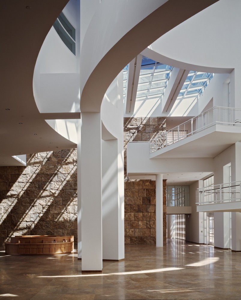 AD Classics: Getty Center / Richard Meier & Partners Architects