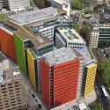 Central St. Giles Court / Renzo Piano & Fletcher Priest Architects Central St. Giles Court / Renzo Piano & Fletcher Priest Architects © Michel Denance