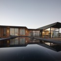 Beached House / BKK Architects Beached House / BKK Architects © Peter Bennetts