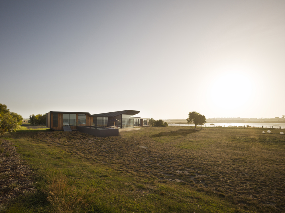 Beached House / BKK Architects