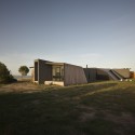 Beached House / BKK Architects Beached House / BKK Architects © Peter Bennetts