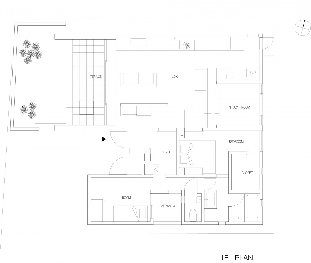 Gable House / FORM | Kouichi Kimura