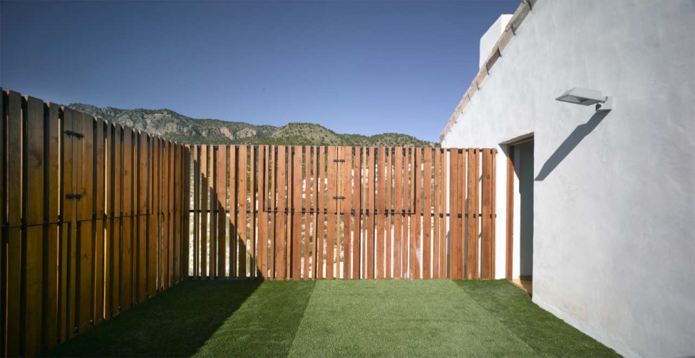 Casa Ruiz / Momo Estudio