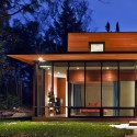 Hurteau-Miller Cottage / Kariouk Associates Hurteau-Miller Cottage / Kariouk Associates © Photolux Studios, Christian Lalonde