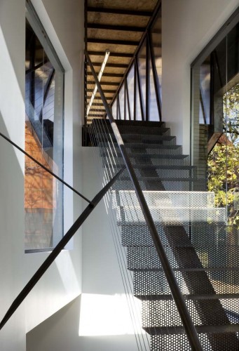 Laboratory / Randy Brown Architects