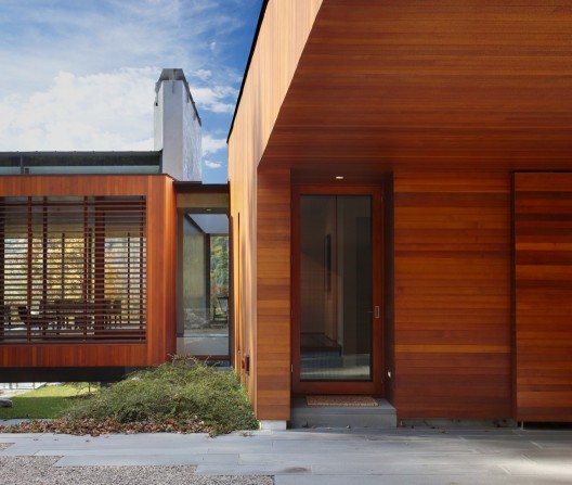 Bridge House / Joeb Moore + Partners Architects