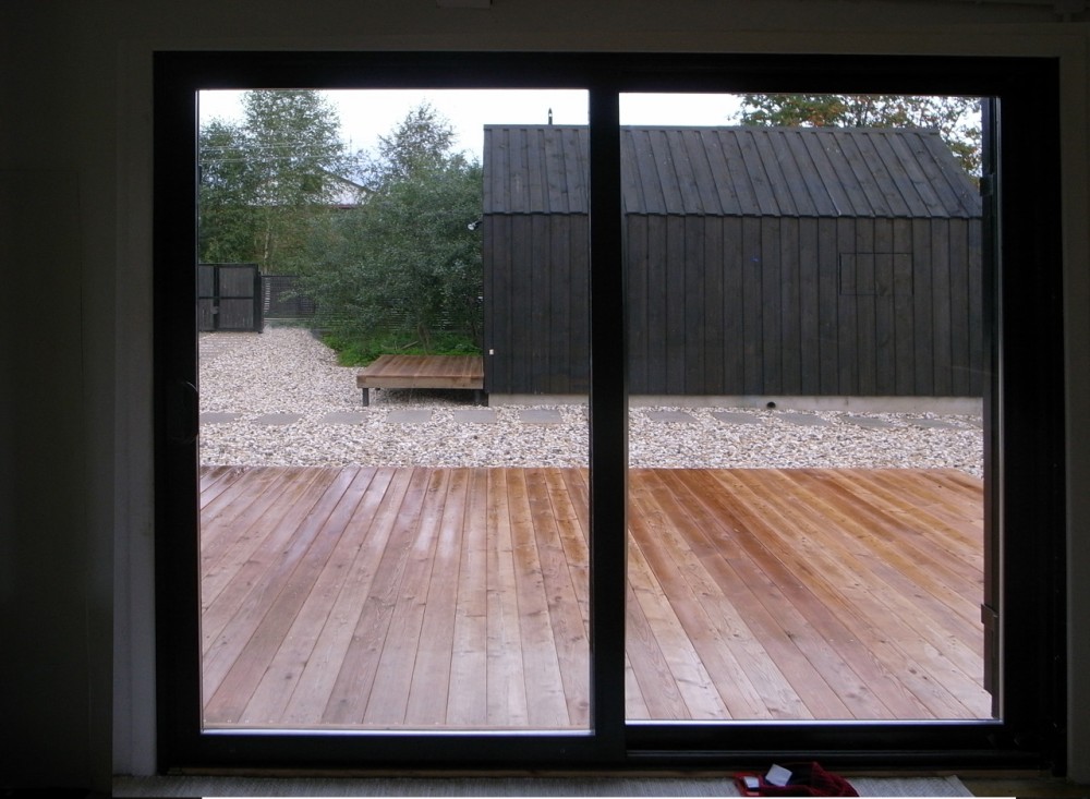 VolgaDacha House / Bureau Bernaskoni