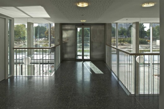 Housing For Residétapes / TRIPODE