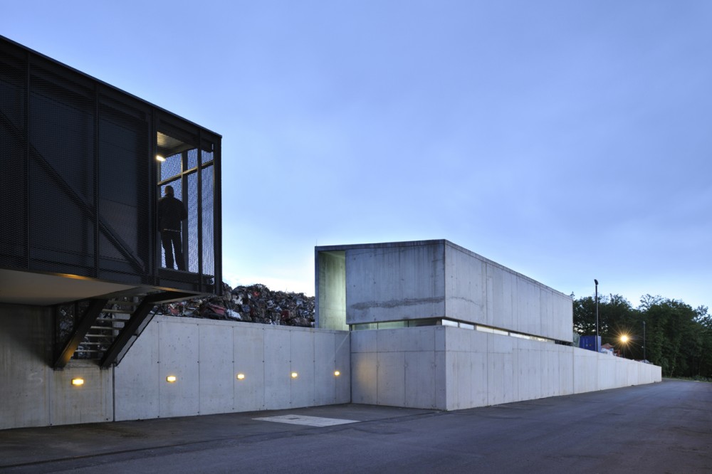 Metal Recycling Plant / Dekleva Gregoric arhitekti
