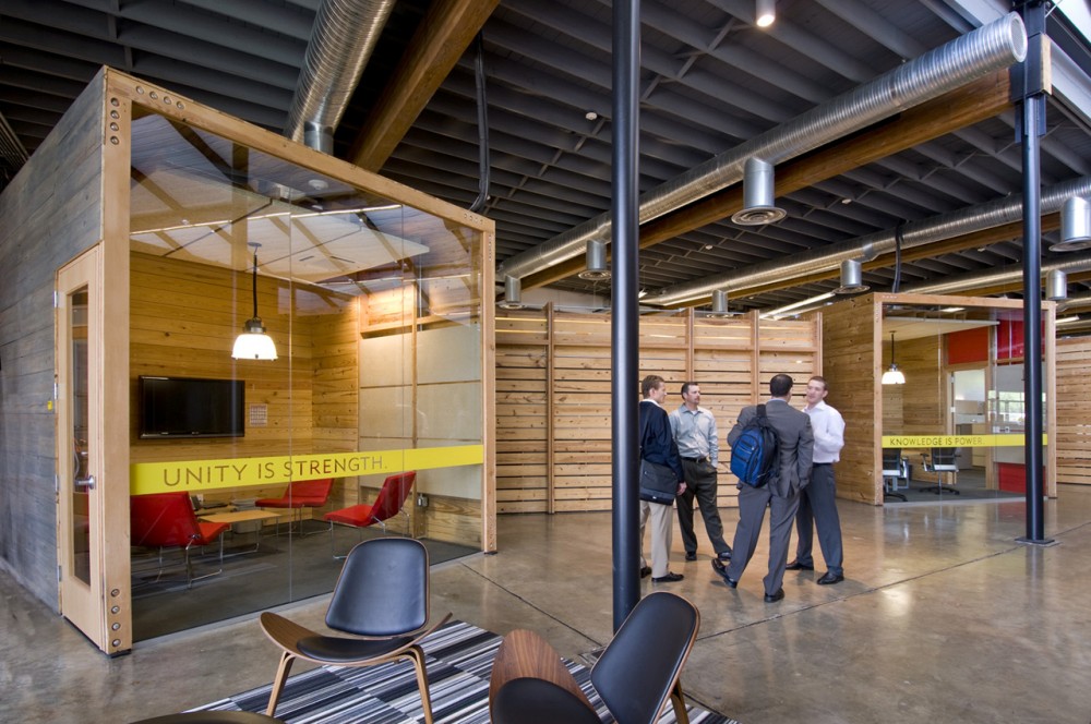 Lance Armstrong Foundation Headquarters / Lake|Flato Architects and The Bommarito Group © Hester + Hardaway
