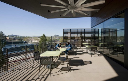 Biotechnology Industry / Marlene Imirzian & Associates