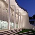 Educational Language Facility In Ramla / Ron Fleisher Educational Language Facility In Ramla / Ron Fleisher © Shai Epstein