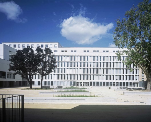 National Business School / Barré Lambot Architectes