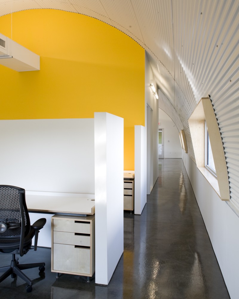 An Office for Hodgdon Powder Company / el dorado