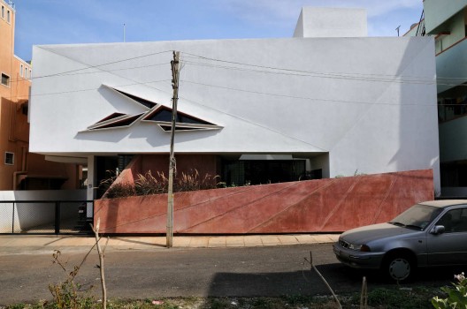 B House / Cadence