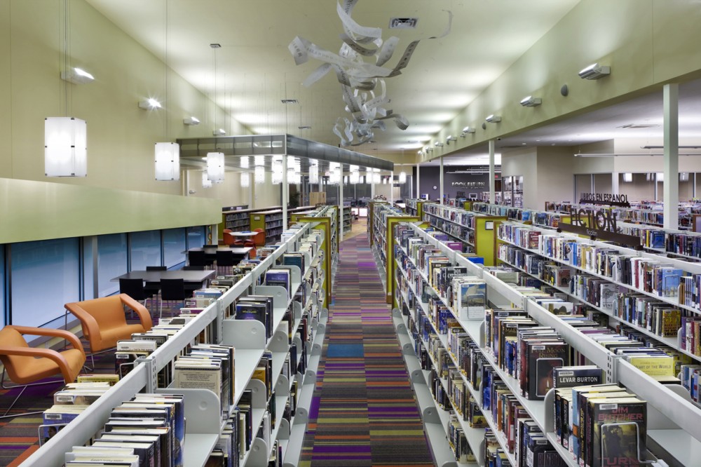 Dallas Public Library Lochwood Branch / Meyer Scherer & Rockcastle