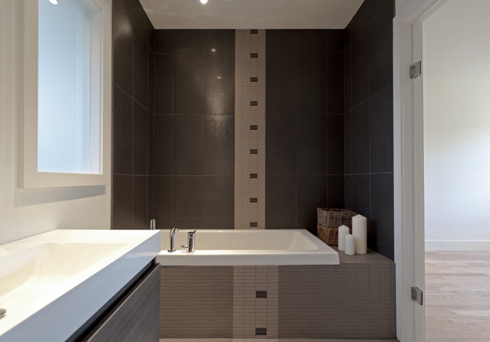Shaft House / Atelier rzlbd