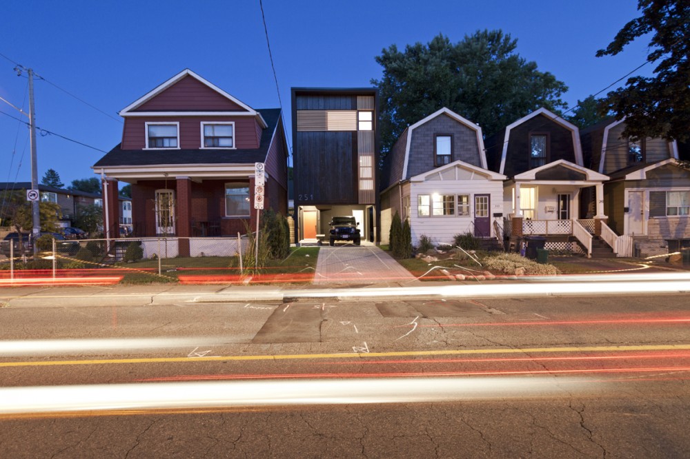 Shaft House - Atelier rzlbd © borXu Design