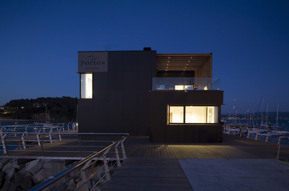 Nautical Portonovo / Díaz y Díaz Arquitectos