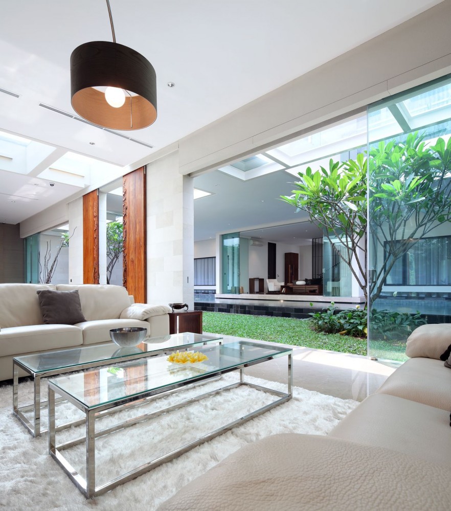 Static House / TWS & Partners