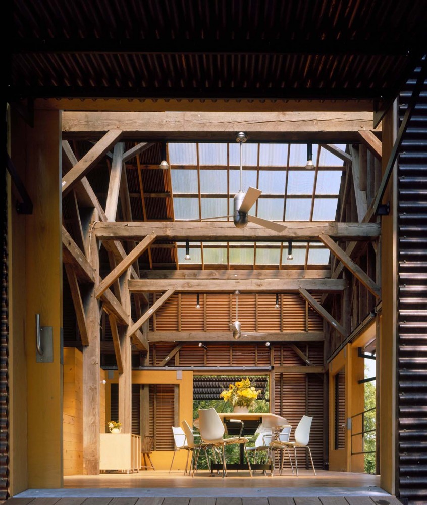 Willoughby Design Barn / el dorado
