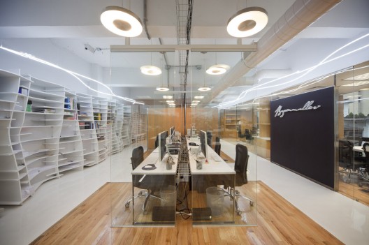 Byronmuller / Darkitectura