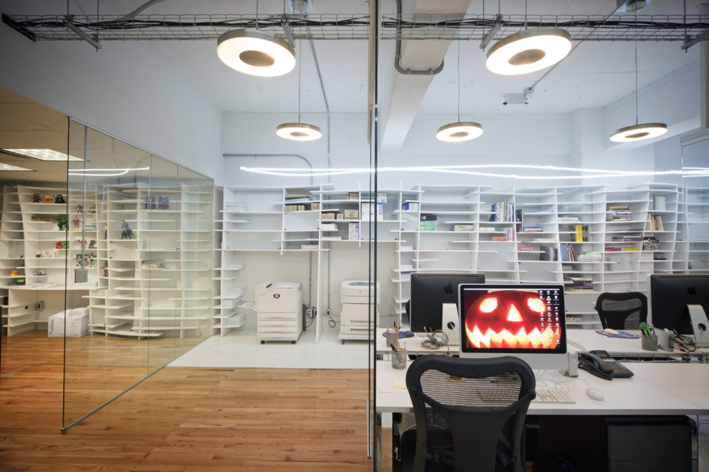 Byronmuller / Darkitectura