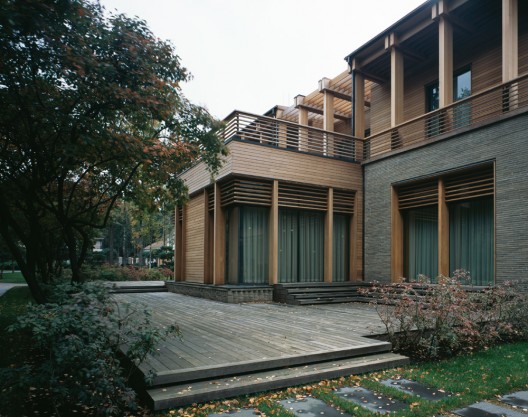 F-house / ARCH 4