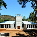 Shalom Institute Dining Hall / Lehrer Architects
