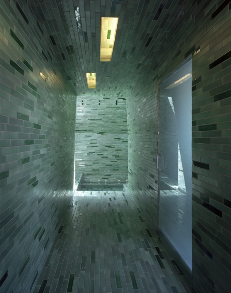 Blessings Golf Clubhouse and Guardhouse /  Marlon Blackwell Architect