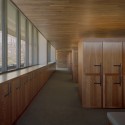 Blessings Golf Clubhouse and Guardhouse /  Marlon Blackwell Architect © Tim Hursley