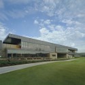 Blessings Golf Clubhouse and Guardhouse / Marlon Blackwell Architect