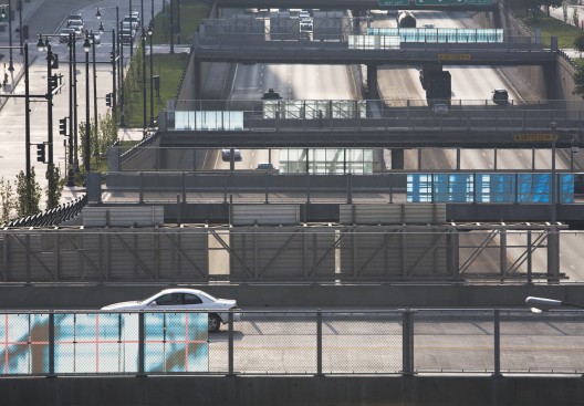 Pedestrian Strands / el dorado