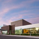 Ramsey County Roseville Library / Meyer, Scherer & Rockcastle Ramsey County Roseville Library / Meyer, Scherer & Rockcastle © Lara Swimmer Photography