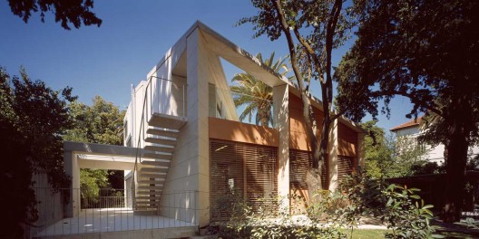 Othonos House / Nikos Smyrlis