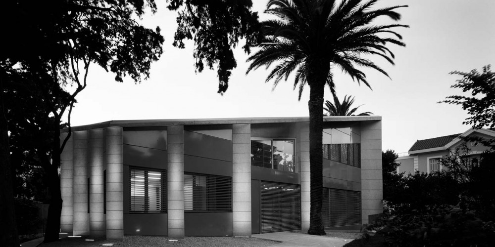 Othonos House / Nikos Smyrlis