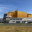 Modern architecture Modern architecture © Courtesy of Greatbuildings.com