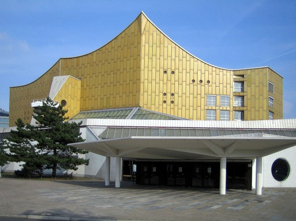 AD Classics: Berlin Philharmonic / Hans Scharoun