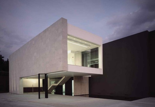 Corporativo Bayon / dcpp arquitectos