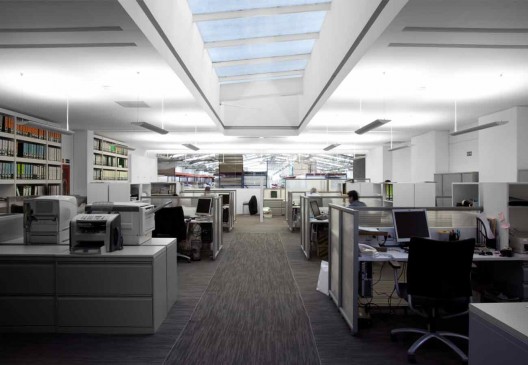Corporativo Bayon / dcpp arquitectos