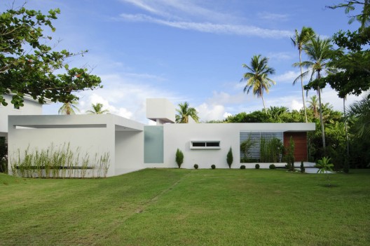 House Carqueija / Bento e Azevedo Arquitetos Associados