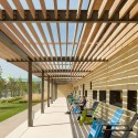 Hennepin County Library Maple Grove / Meyer, Scherer & Rockcastle © Lara Swimmer Photography