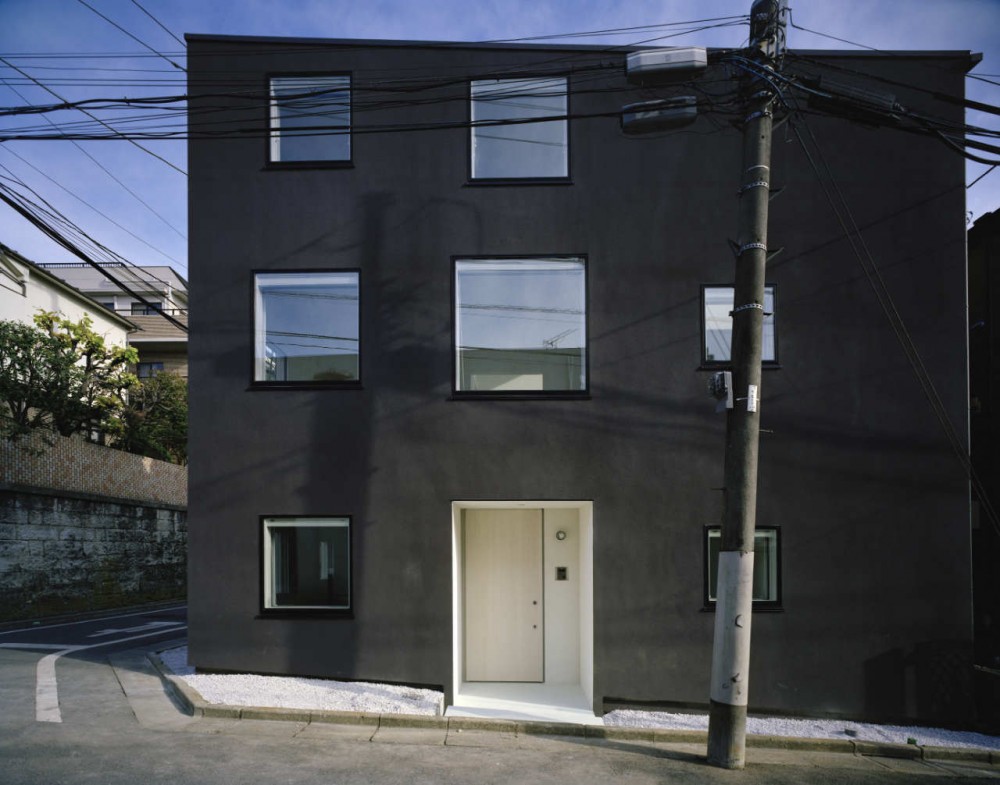 YNH / HHF Architects © Takeshi YAMAGISHI