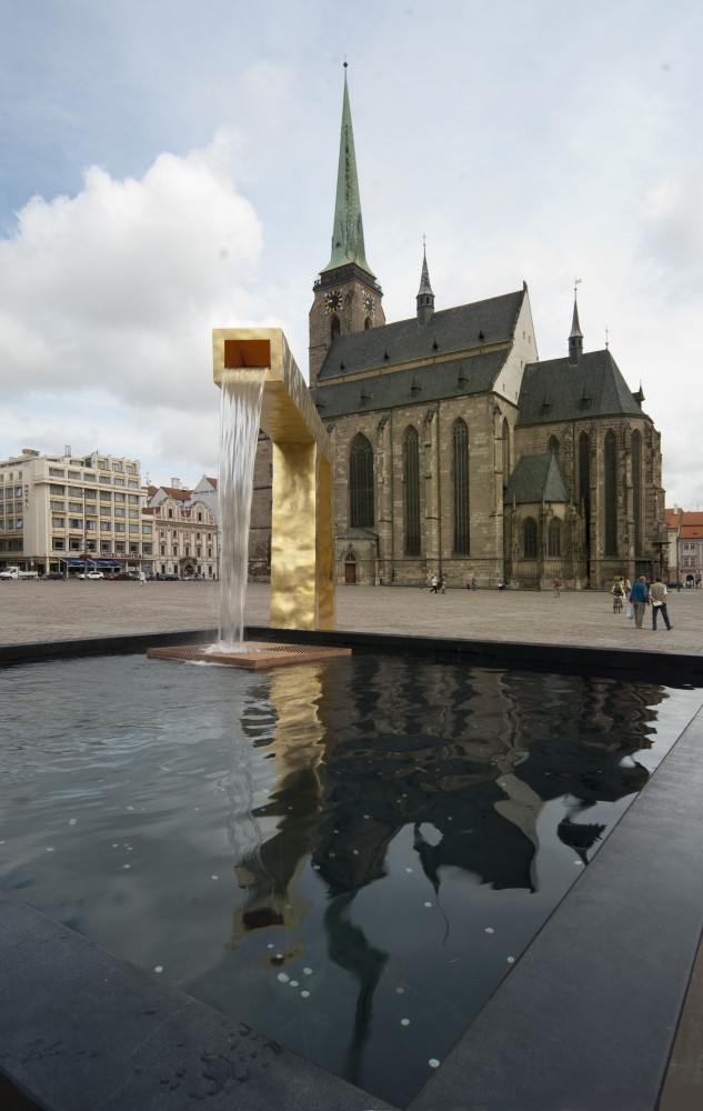Fountain at Pilsen / Ondřej Císler