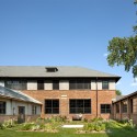University of Minnesota Morris Welcome Center / Meyer, Scherer & Rockcastle © Lara Swimmer Photography