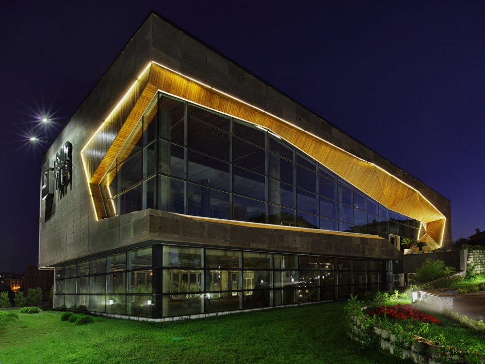 Office Building In Istanbul / Tago Architects © Gürkan Akay