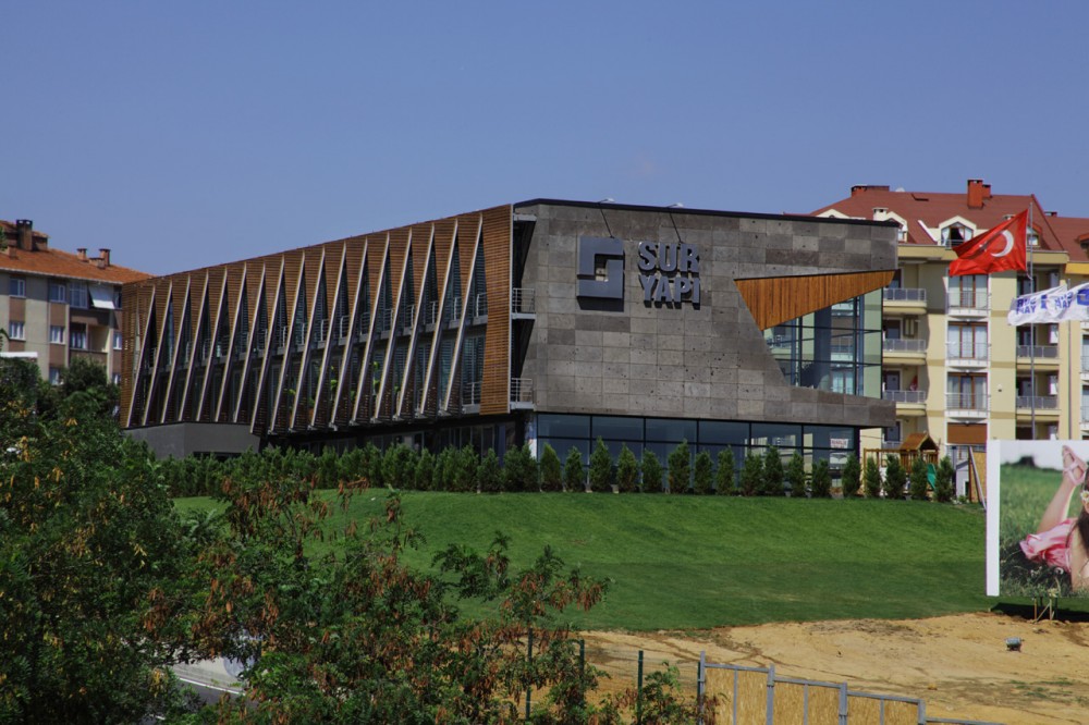 Office Building In Istanbul / Tago Architects