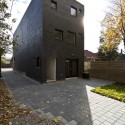 Charcoal House / Atelier rzlbd Charcoal House / Atelier rzlbd © borXu Design