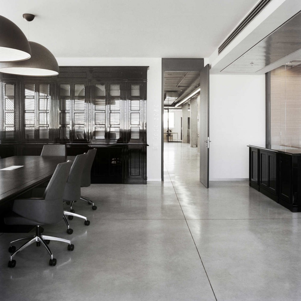The Neopharm / Shilo Benaroya Architecture Office