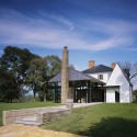Blue Ridge Farmhouse Addition / Robert Gurney Architect ©  Paul Warchol Photography